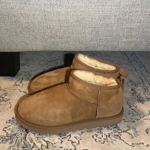 UGG Ultra Mini Chestnut Boots - Picture 3 of 10